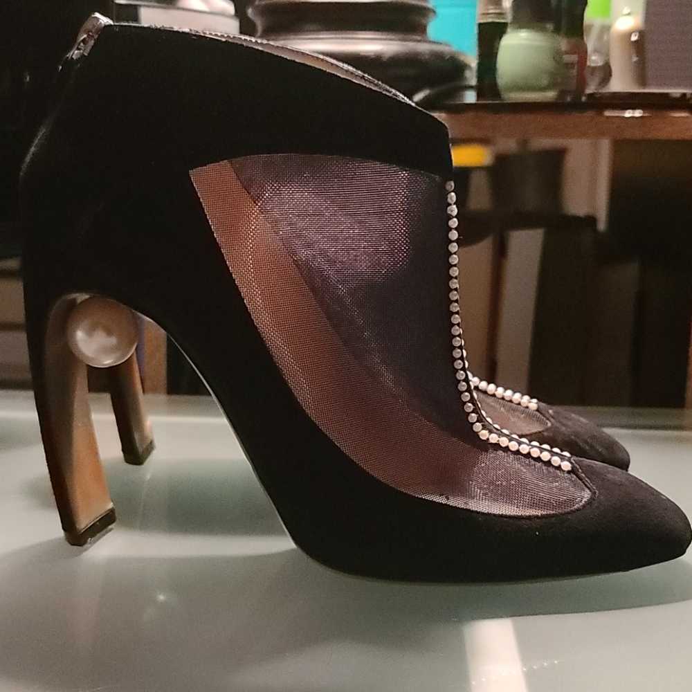 Black Booties size Euro 40